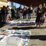Il problema per� � che spesso tra un anno e l�altro le scuole adottano volumi diversi per la stessa materia, magari nuove edizioni dello stesso volume. �E c�� chi si rifiuta di comprare un libro se � leggermente diverso da quello consigliato dai professori�, affermano tre mamme